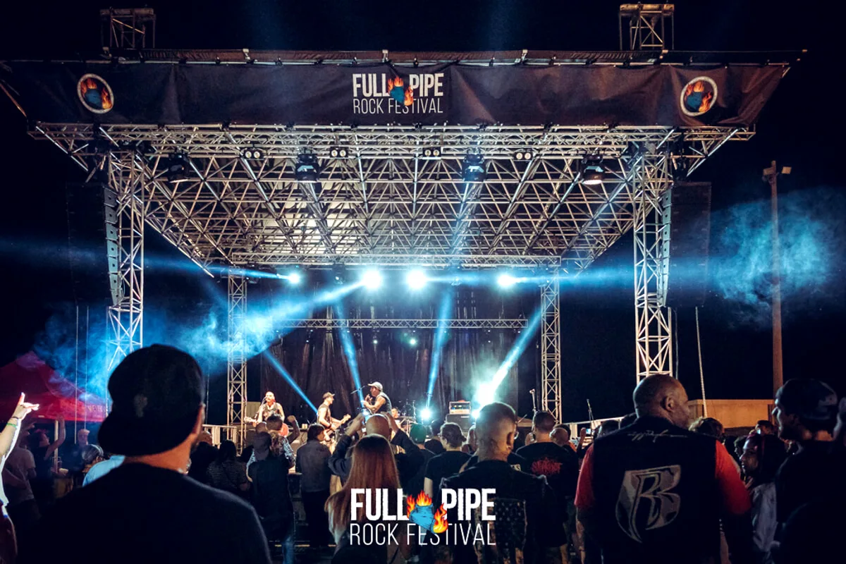 Full Pipe Rock Festival